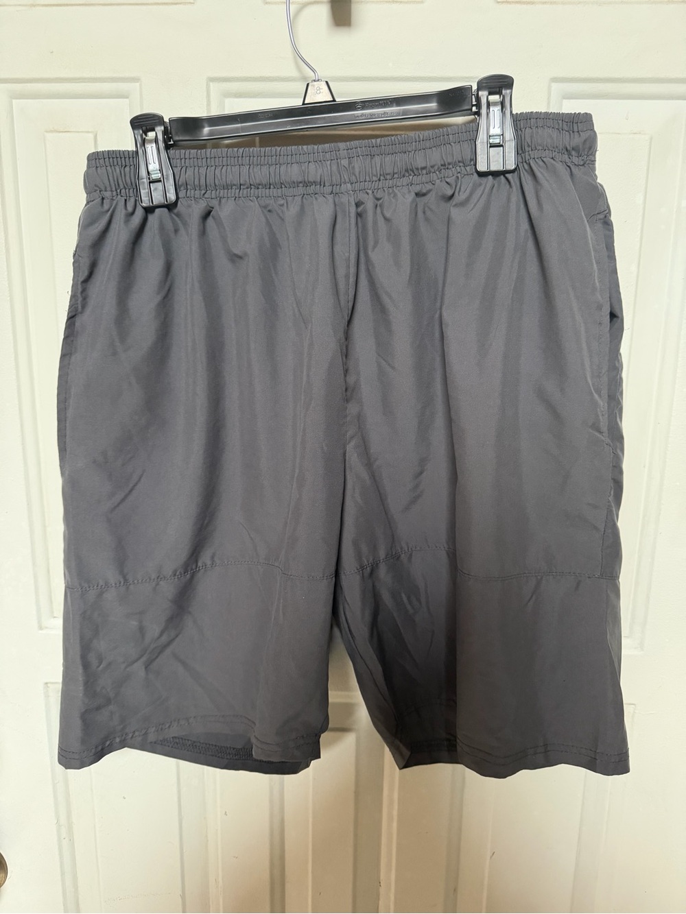 Under Armour Men's Charcoal Gray Athletic Shorts
